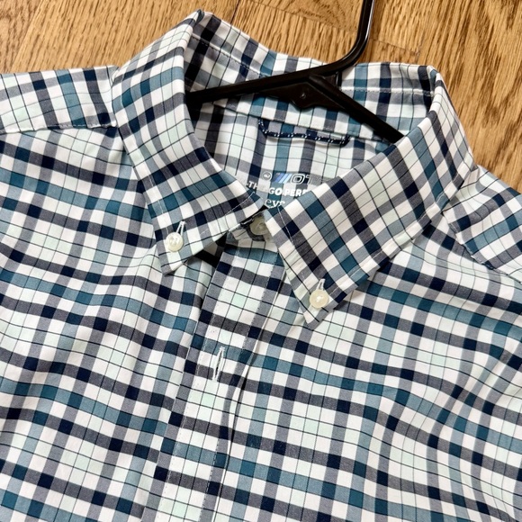 Vineyard vines Men's Classic Plaid Shirt - white, navy blue/green - Picture 7 of 7